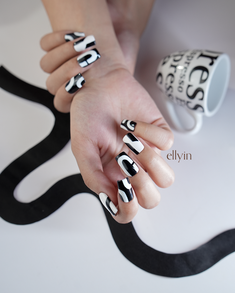 GRAPHIC