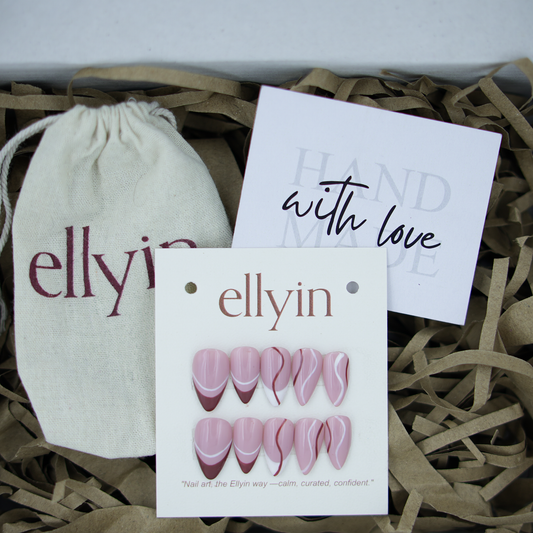 TWIST& TAUPE | GRAPHIC - H31