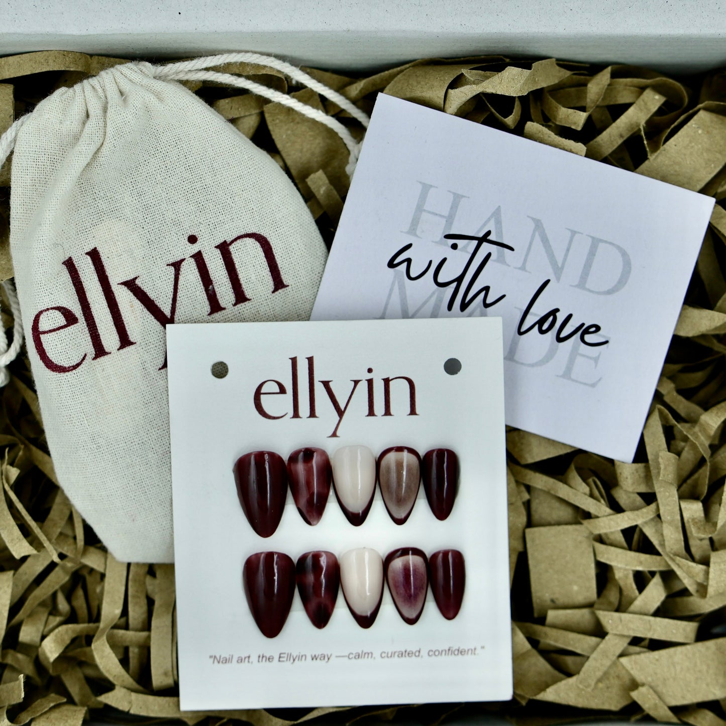 HAZEL MELT | GRAPHIC | H38